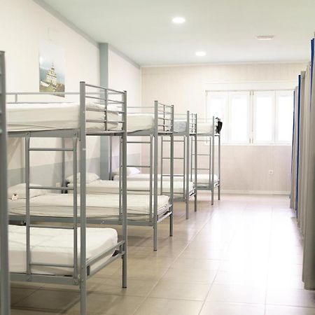 Albergue Barullo - Cubiculos - Literas - Habitaciones Саррия Екстериор снимка