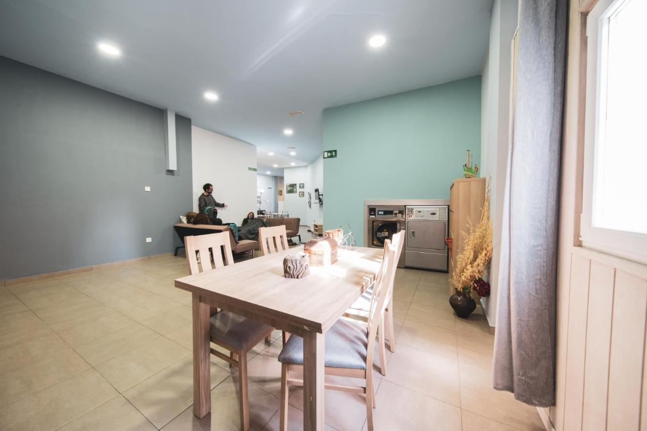 Albergue Barullo - Cubiculos - Literas - Habitaciones Саррия Екстериор снимка