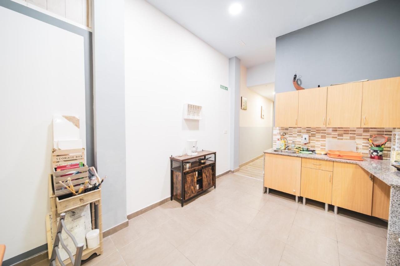 Albergue Barullo - Cubiculos - Literas - Habitaciones Саррия Екстериор снимка