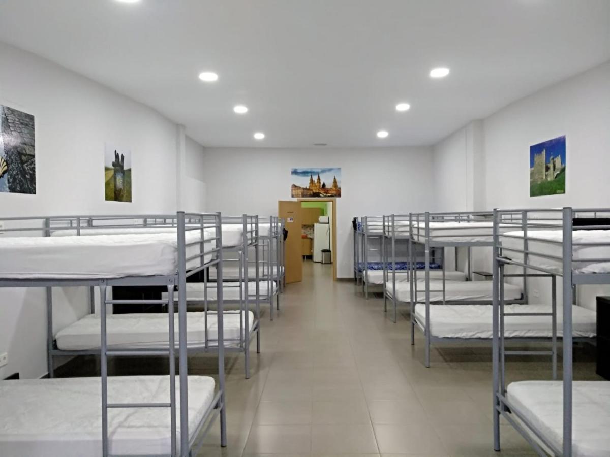 Albergue Barullo - Cubiculos - Literas - Habitaciones Саррия Екстериор снимка