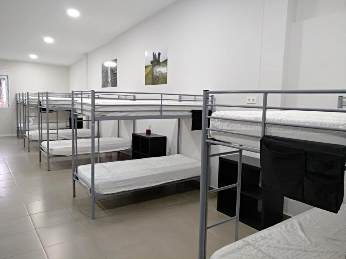 Albergue Barullo - Cubiculos - Literas - Habitaciones Саррия Екстериор снимка