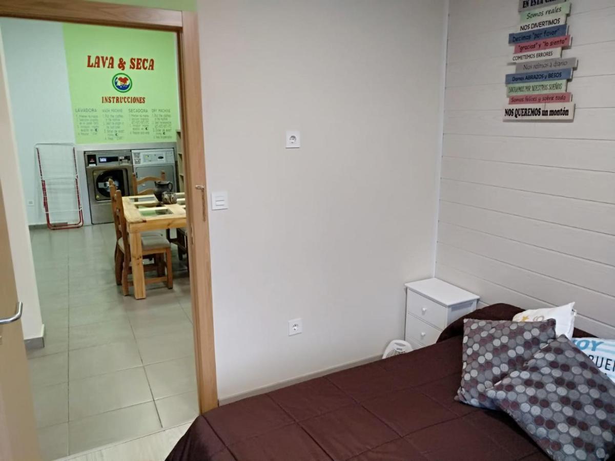 Albergue Barullo - Cubiculos - Literas - Habitaciones Саррия Екстериор снимка